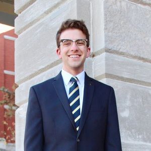 Meet your Posher, Alex